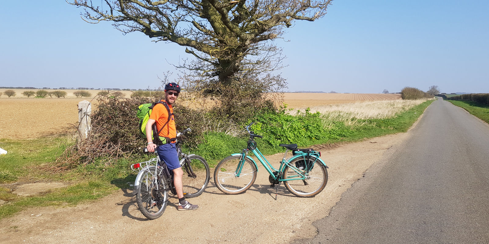 North Norfolk Cycling | Here is our guide to cycling in North Norfolk, a county that is not as flat as you expect, but has wonderful cycling routes, beautiful villages, towns, beaches, coastline & countryside, with lots of great pubs, cafes & restaurants along the way.