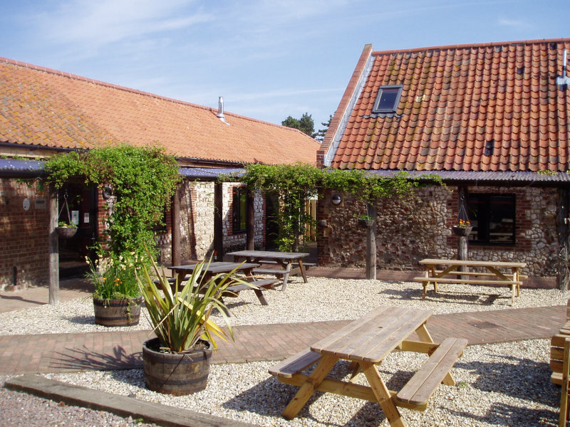 BBQ Courtyard in The Stables - Deepdale Camping & Rooms